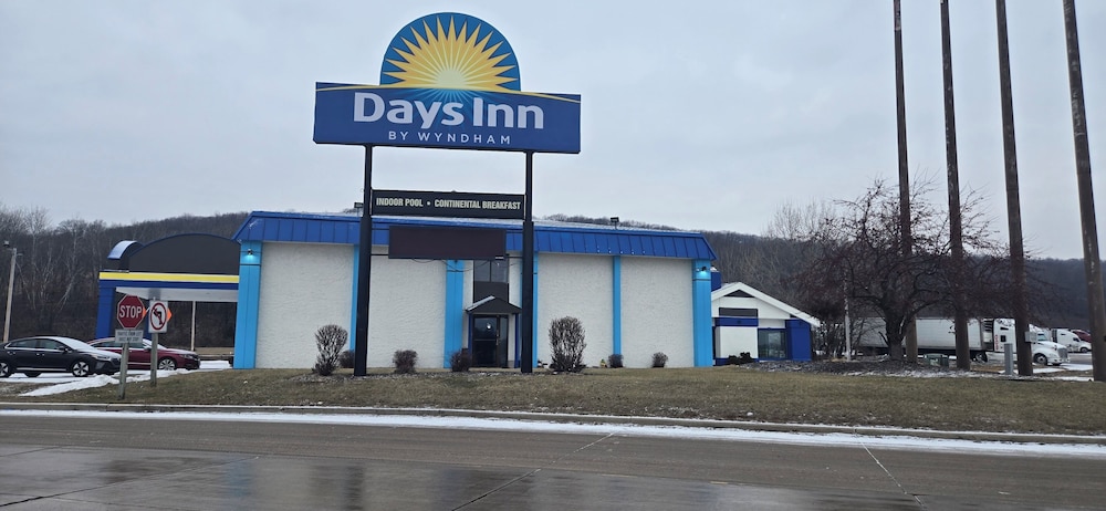 Days Inn by Wyndham Portage Cascade Mountain area - photo 78