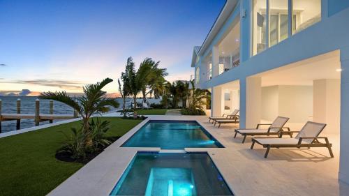 Oceanfront Oasis by Last Key Realty in Key West, United States