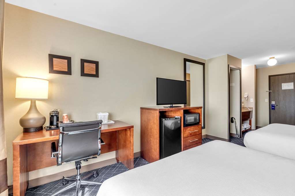 Comfort Inn Denver West Arvada Station - photo 34