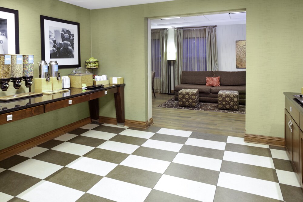 Hampton Inn Portage - photo 33