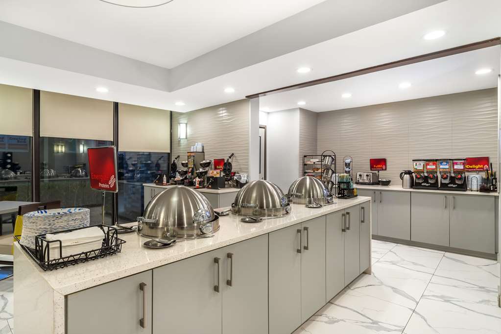 Best Western Plus Houston Energy Corridor - photo 35