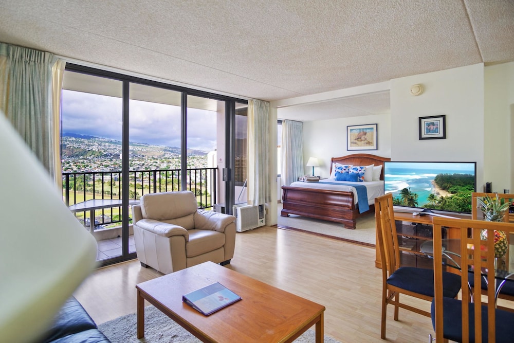 Waikiki Banyan By Darmic - photo 72