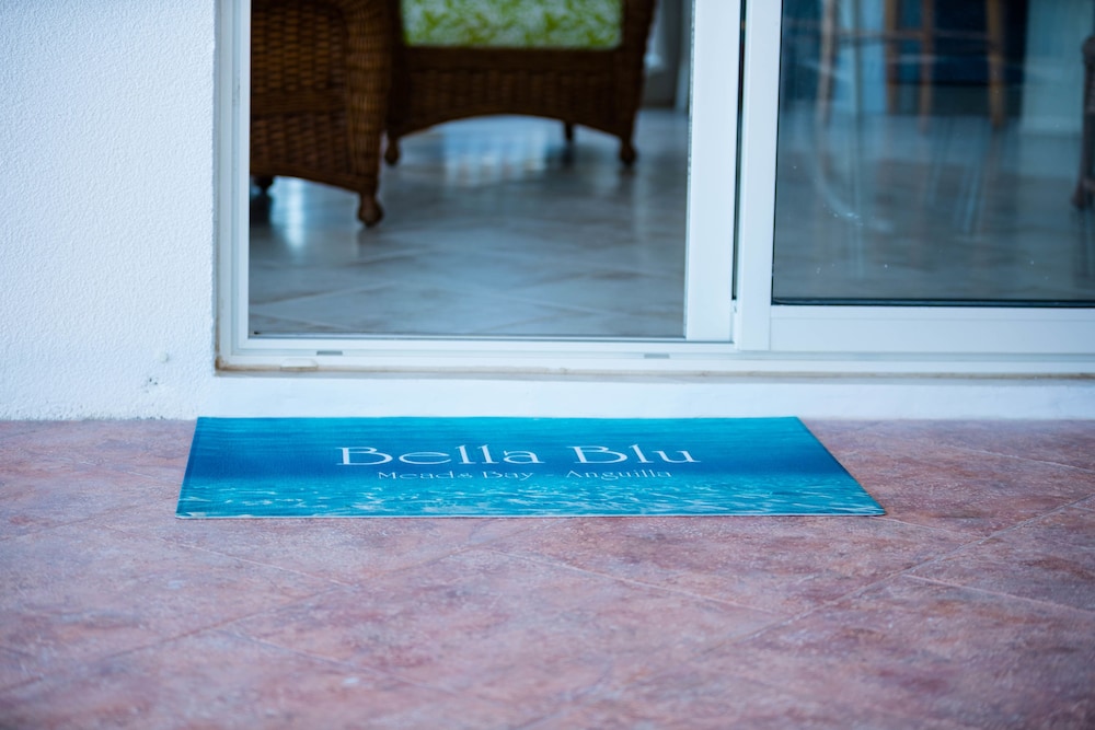 Bella Blu — West End Village — photo 2