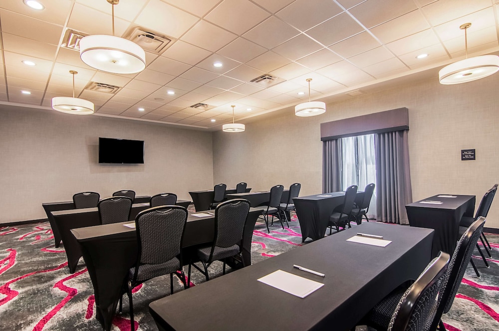 Hampton Inn & Suites Dallas Richardson - photo 40