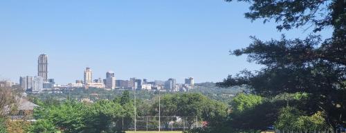 Studio in Bryanston — 4-Star Luxury Hotel in Johannesburg, South Africa