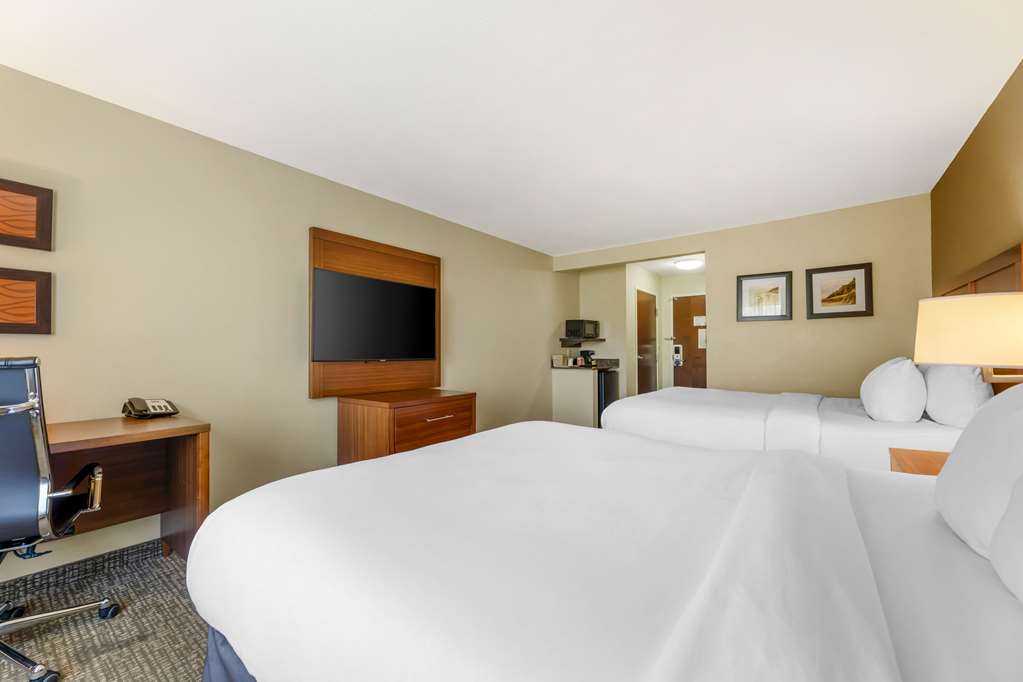 Comfort Inn & Suites Porter near Indiana Dunes - photo 14