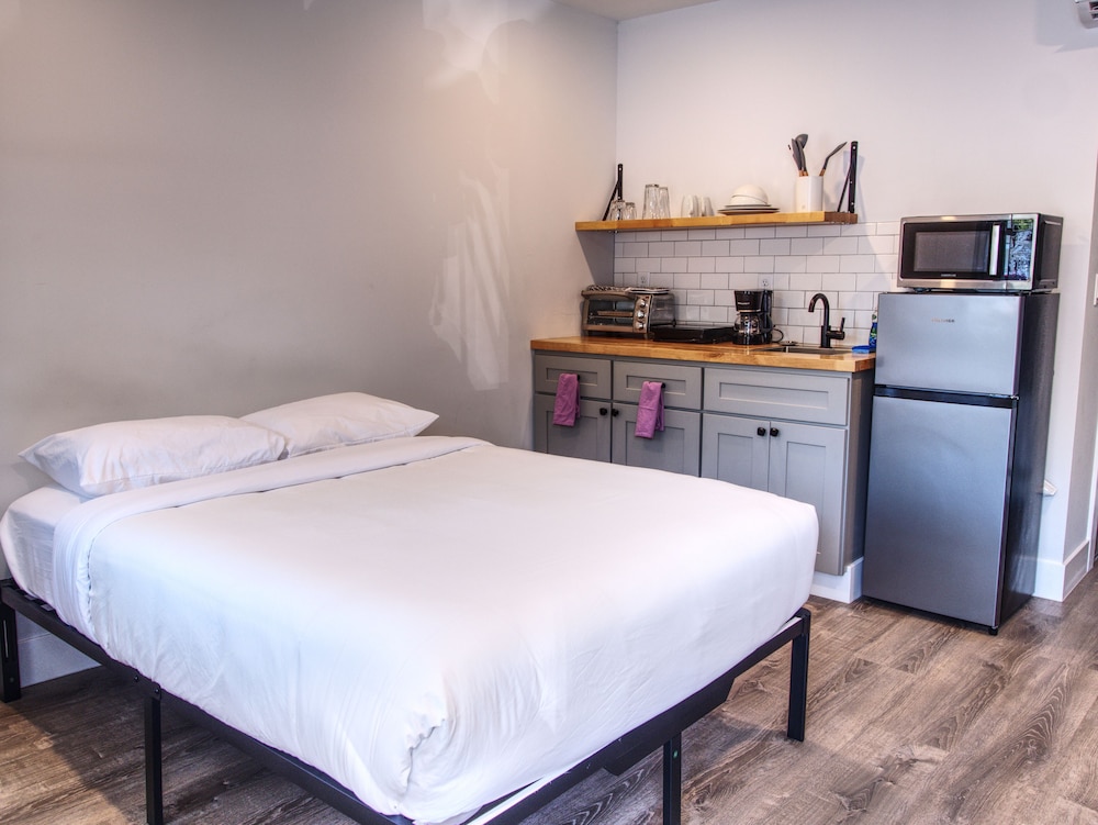 Vermont Suites - photo 7