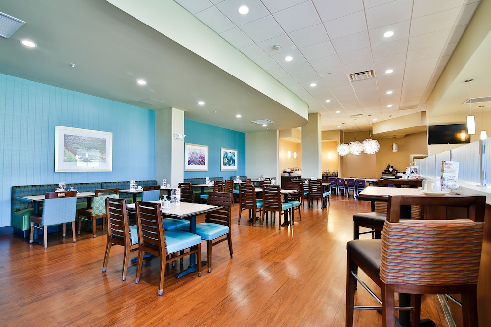 Holiday Inn Bismarck by IHG - photo 61