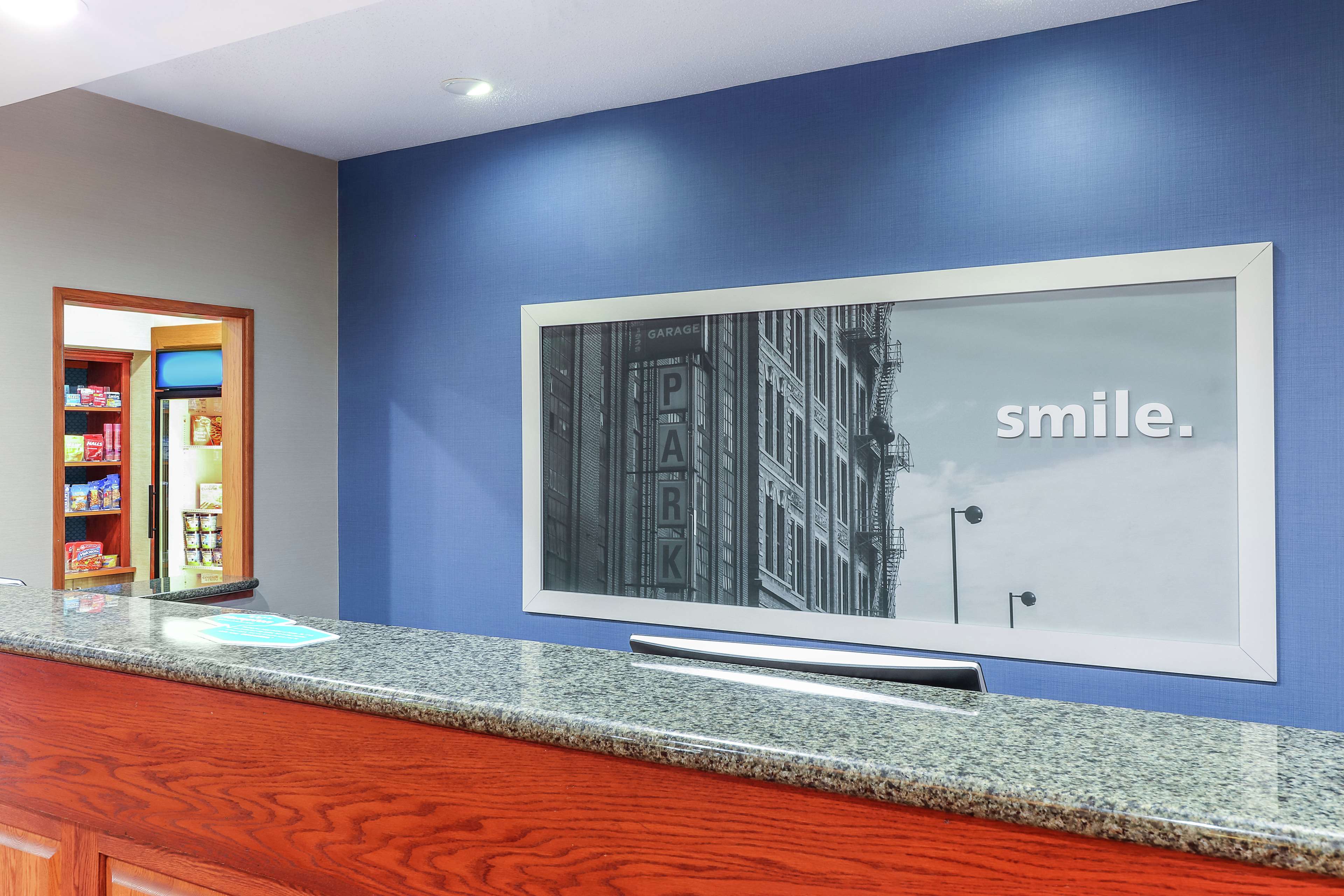 Hampton Inn Heath Newark - photo 5