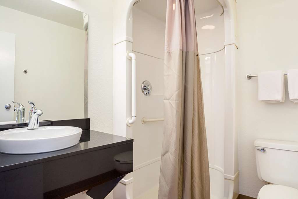Motel 6 Pueblo CO I 25 - photo 25