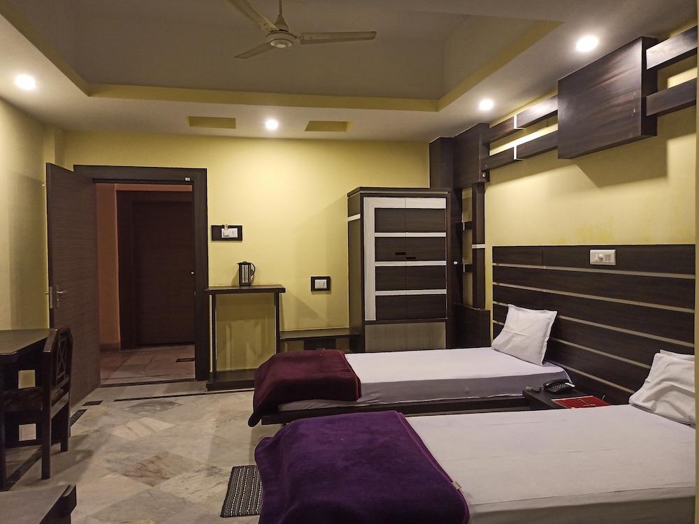 Hotel Center Point — Tinsukia — photo 4