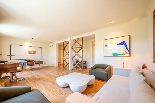 Eco Luxury apartment LISBOA Campo de Ourique — 4-Star Luxury Hotel in Lisbon, Portugal