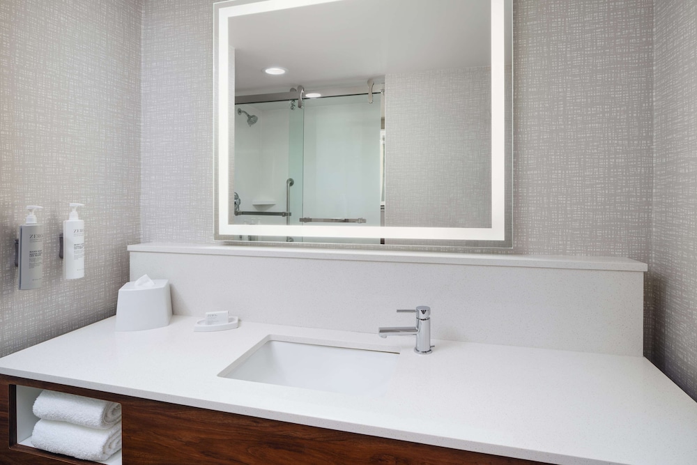 Hampton Inn by Hilton Towson - photo 26