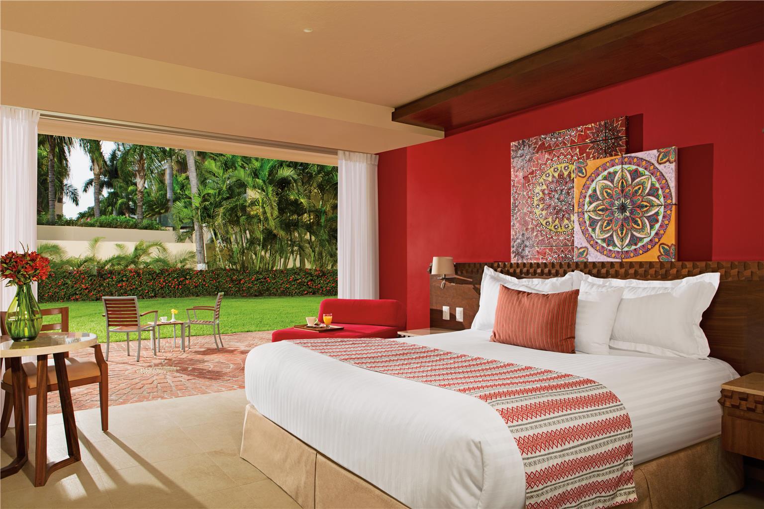 Guest room