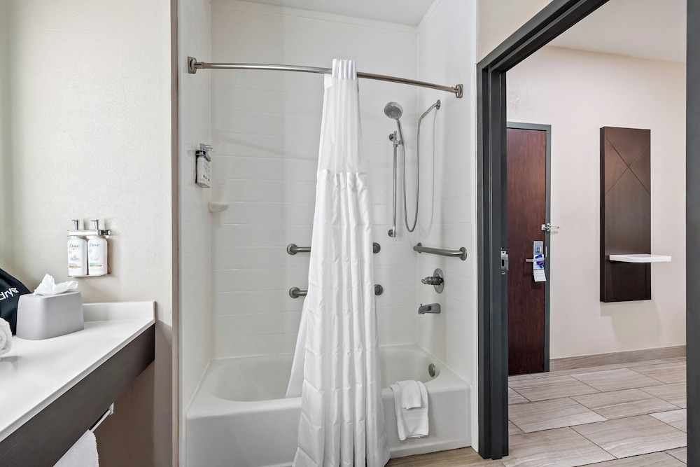 Holiday Inn Express Ada by IHG - photo 8