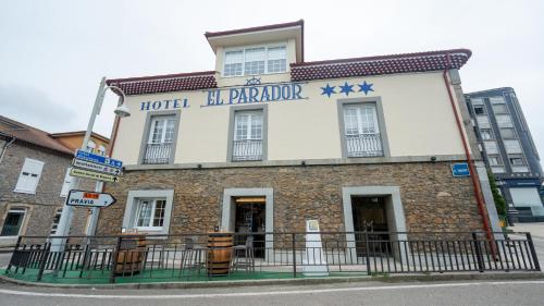 Hotel El Parador in Soto Del Barco, Spain