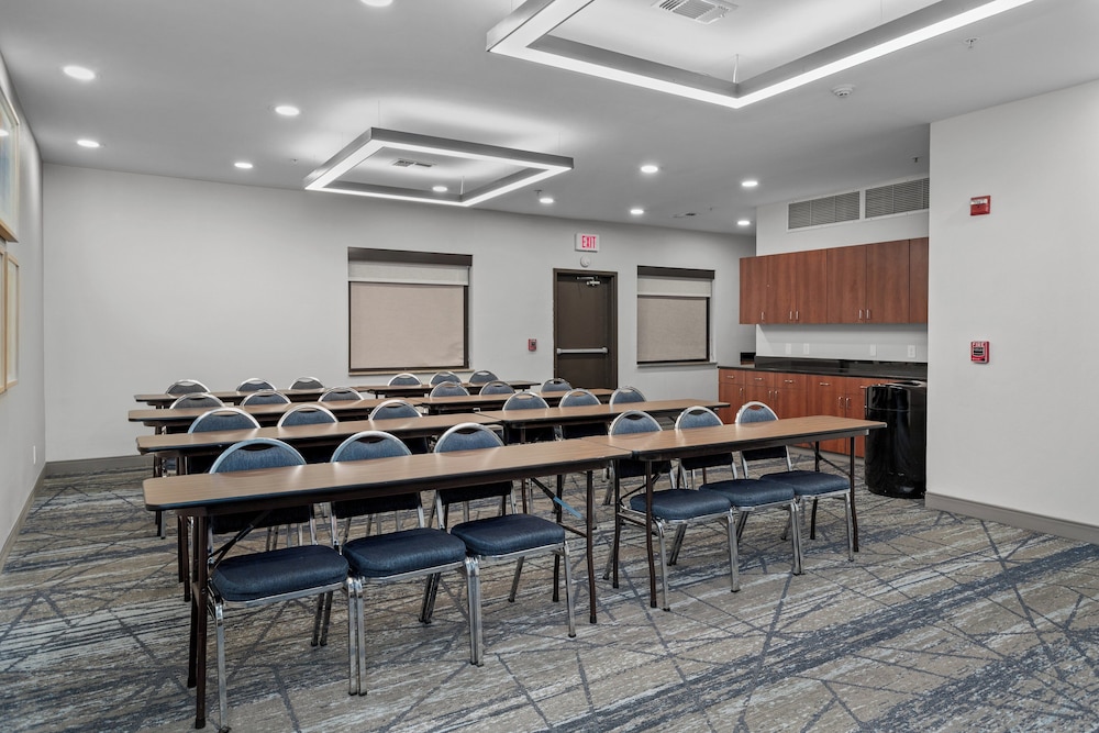 Holiday Inn Express Crockett by IHG - photo 60