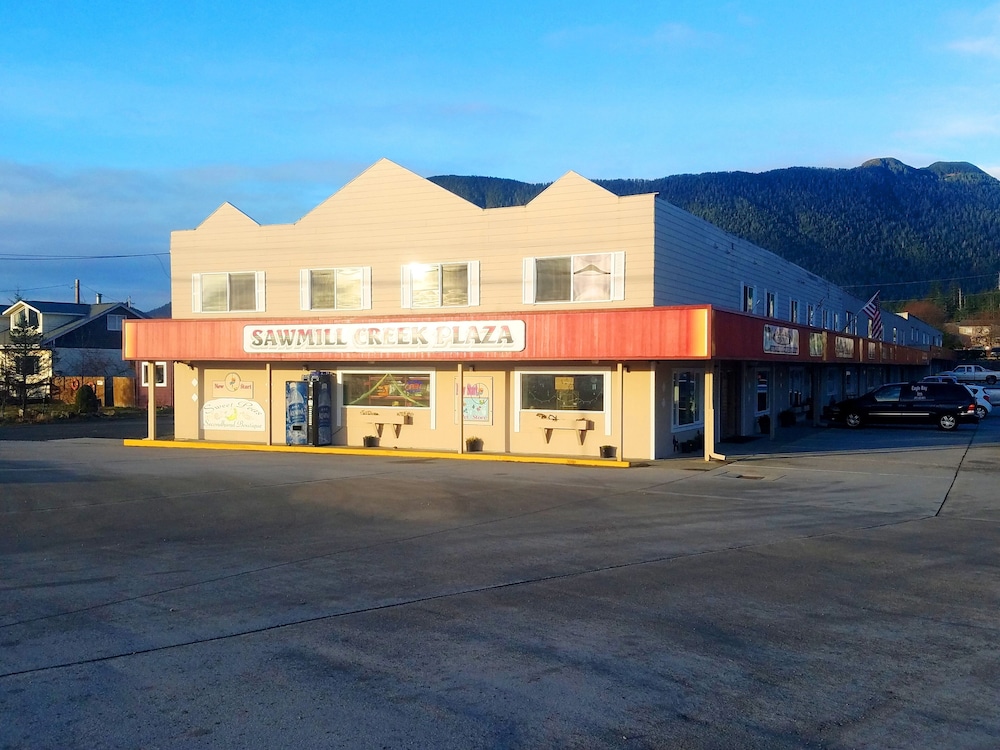 Eagle Bay Inn - last minute hotel in Sitka
