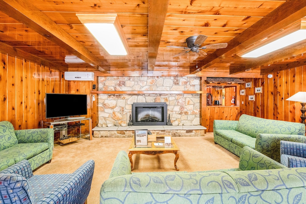Kern Lodge Kernville - photo 55