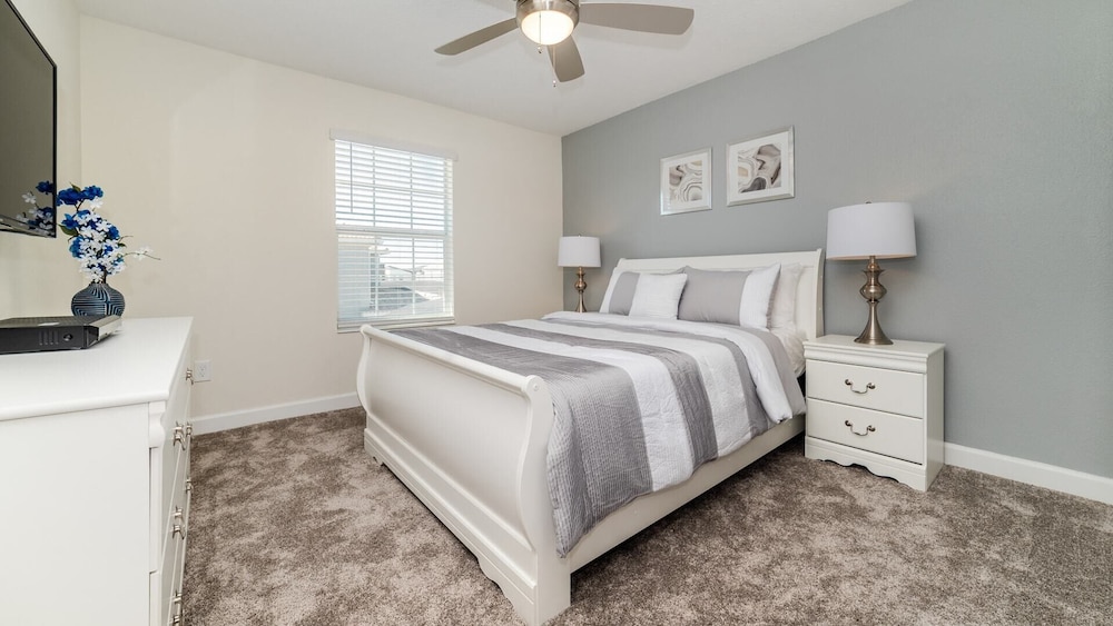 Rent a Luxury Townhome on Storey Lake Resort Minutes From Disney Orlando Townhome 3321 - photo 10