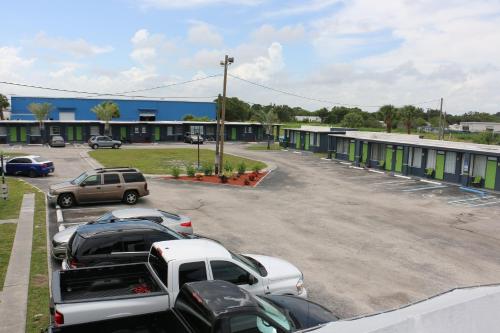 Travel Inn Fort Pierce - photo 20