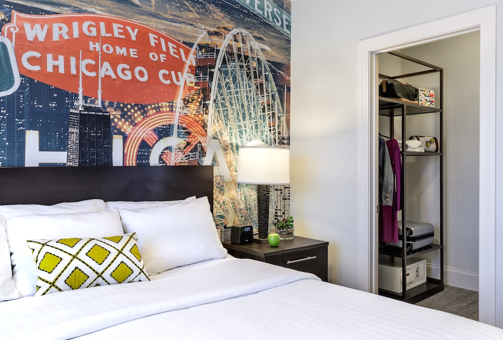 Hotel Versey Chicago Lincoln Park - photo 16
