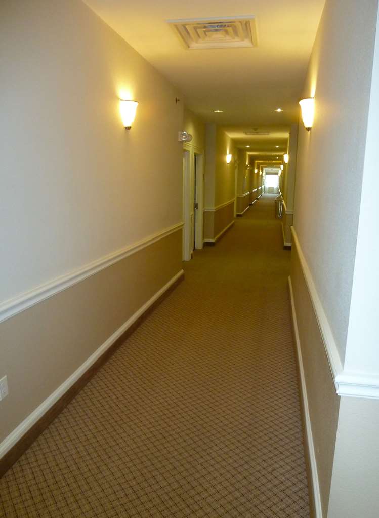 Americas Best Value Inn & Suites Gun Barrel City - photo 14
