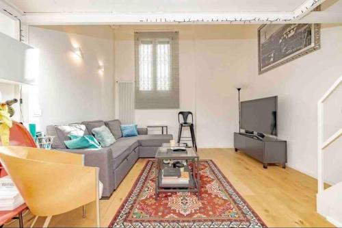 Cozy Apartment Near Bocconi — 4-Star Luxury Hotel in Milan, Italy