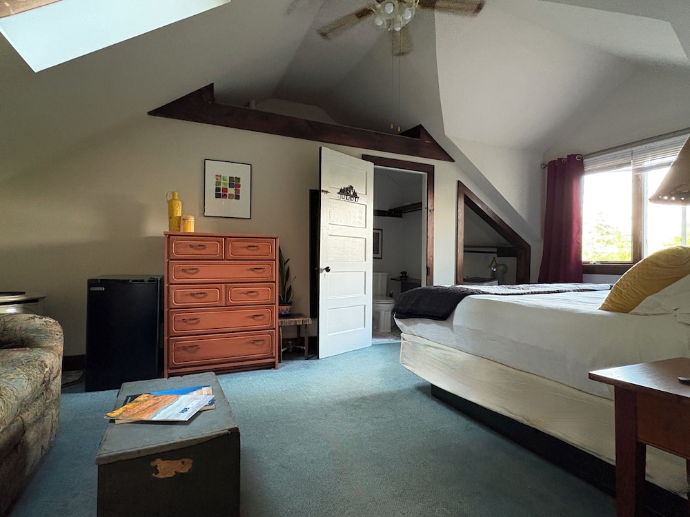 Whiteface Farm Adirondack Bed and Breakfast - photo 14
