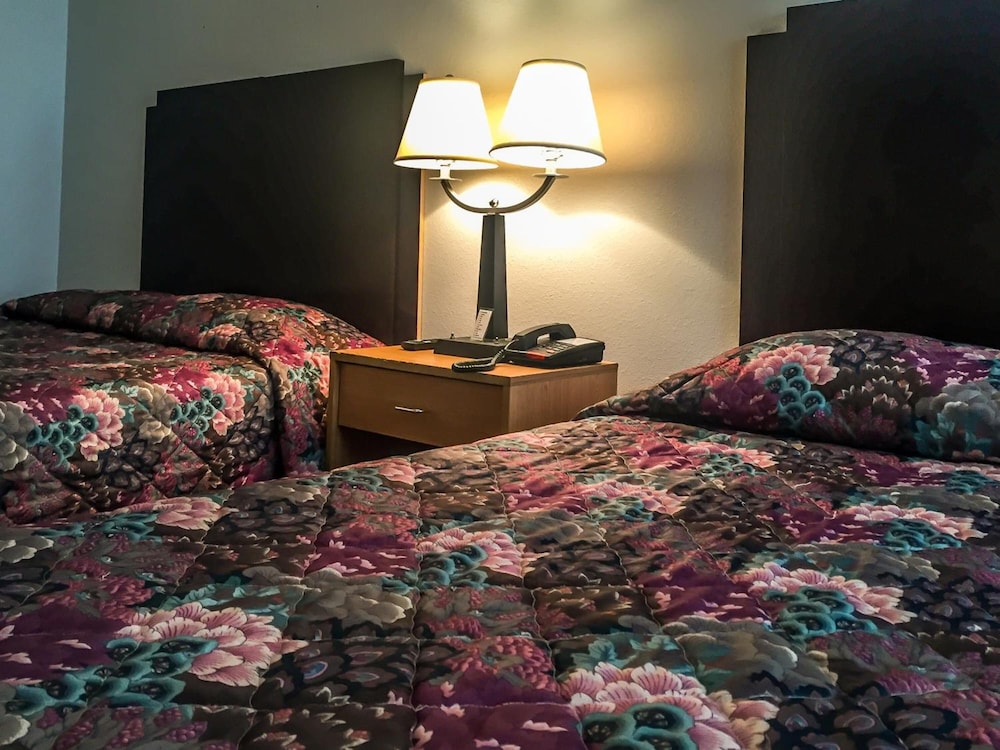 Bent Tree Motel - photo 18