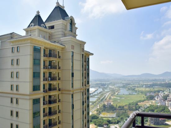 Hugo Hotel in Yangjiang, People's Republic of China