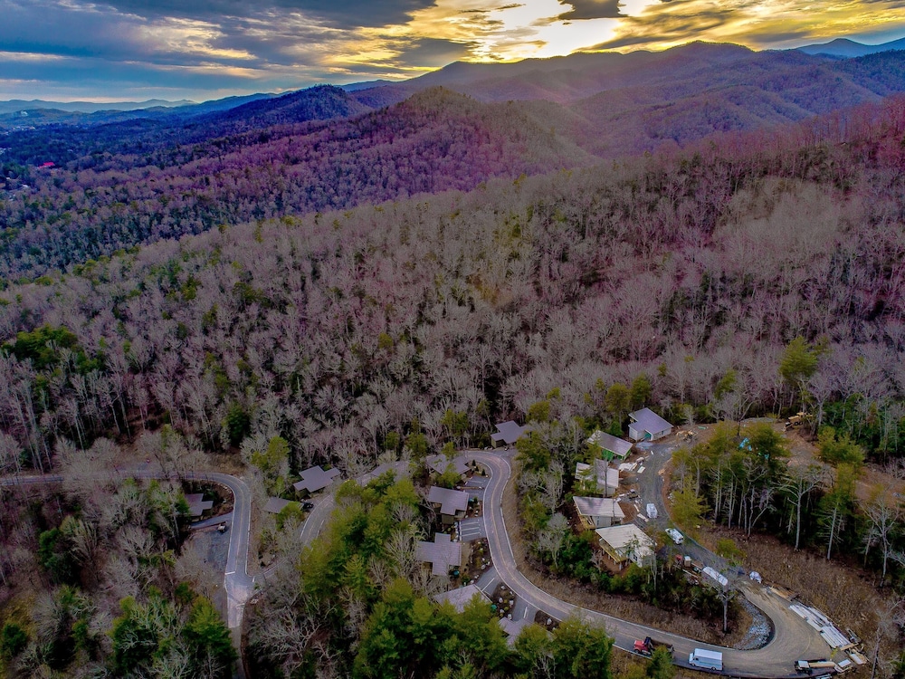 Pilot Cove Forest Lodging - photo 30