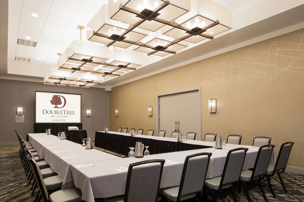 DoubleTree by Hilton Hotel Syracuse - photo 48