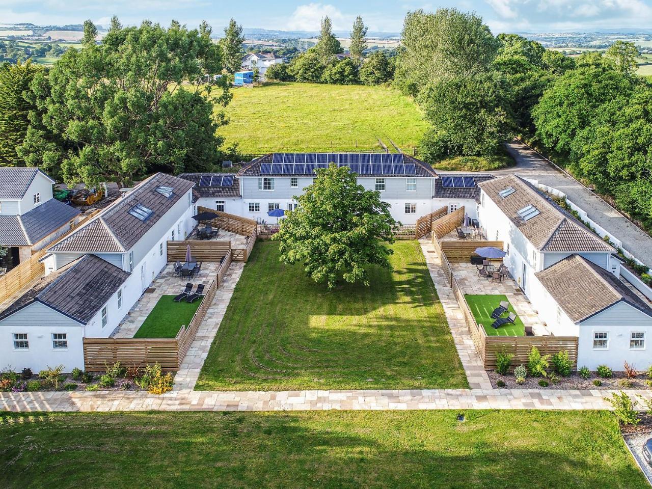 Willow Cottage Uk38484 — 4-Star Luxury Hotel in Saltash, United Kingdom