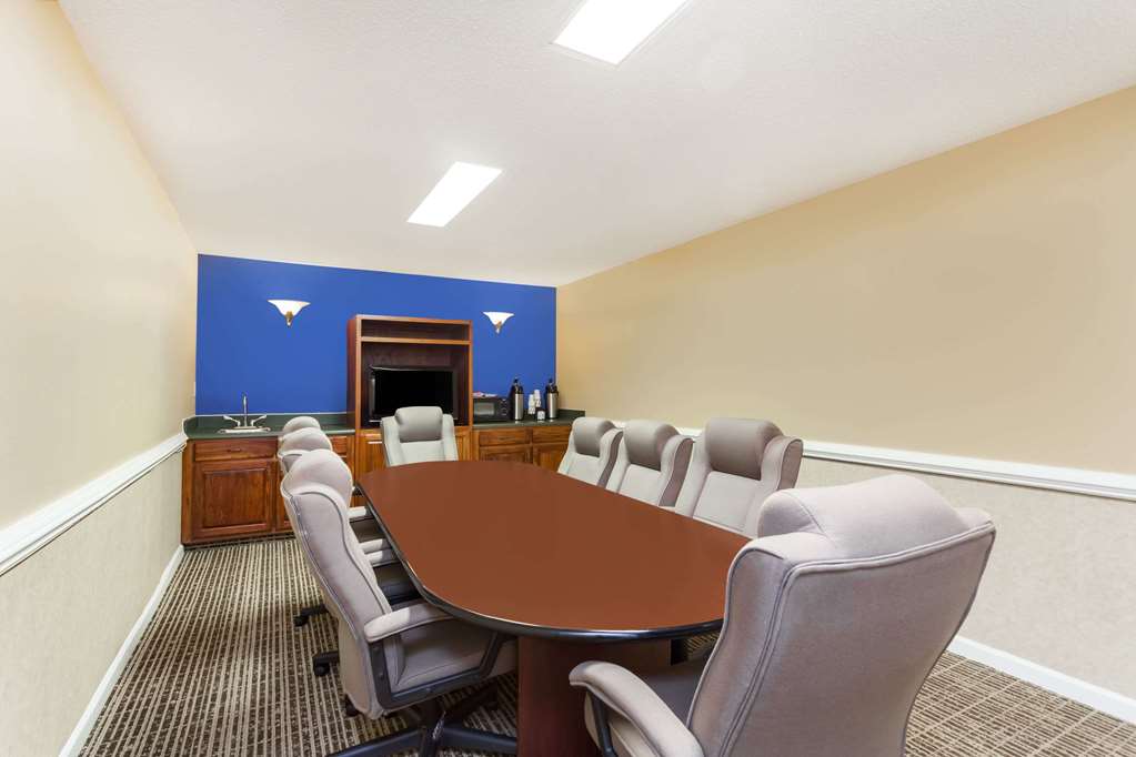 Baymont by Wyndham Florence Muscle Shoals - photo 14