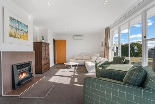 Boats n Brews — hotel near Taupo Airport