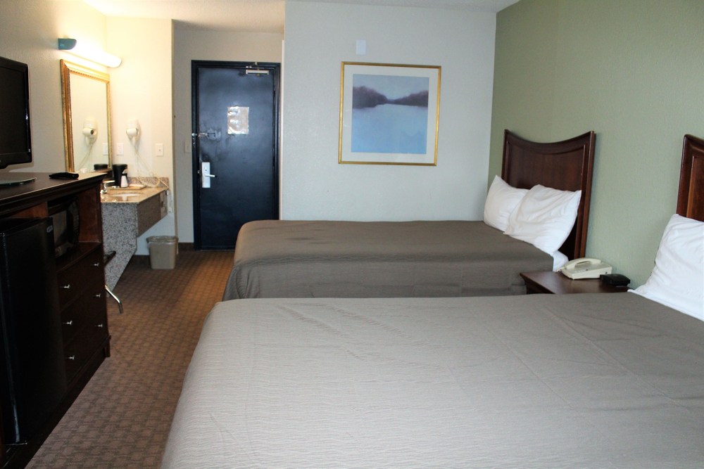 Airport Inn Chattanooga - photo 21