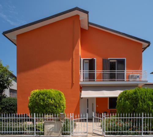Villa Bianca Apartment — 4-Star Luxury Hotel in Loreto, Italy