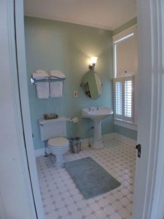 The Magnolia Inn - photo 8