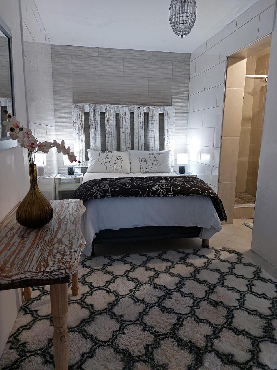 Phoenix Langenhovenpark Bfn near Inibos parkrun. — 4-Star Luxury Hotel in Bloemfontein, South Africa