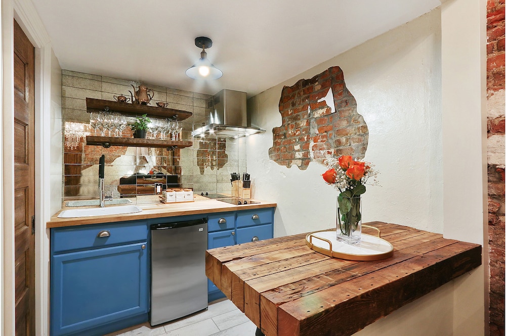 French Quarter Mansion - photo 34