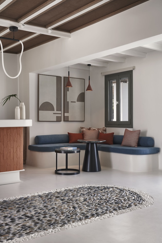 Andronis Minois — Paros — photo 5