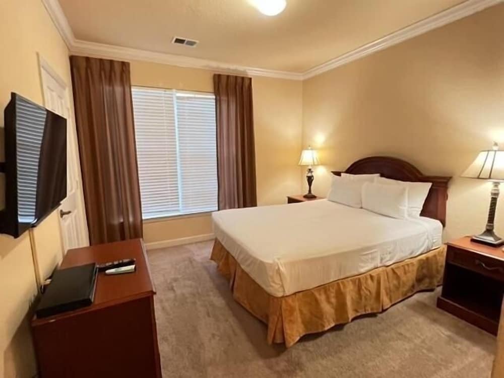 1361TT Unit 7308 Tuscana Resort condo - photo 2