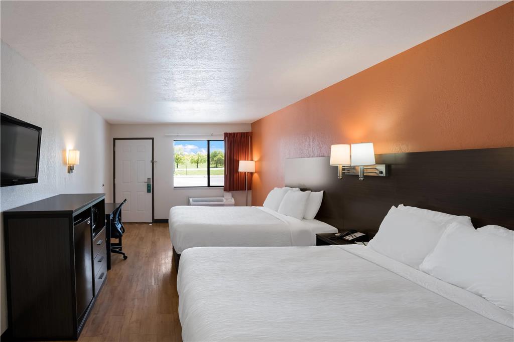 Quality Inn & Suites Junction - photo 14