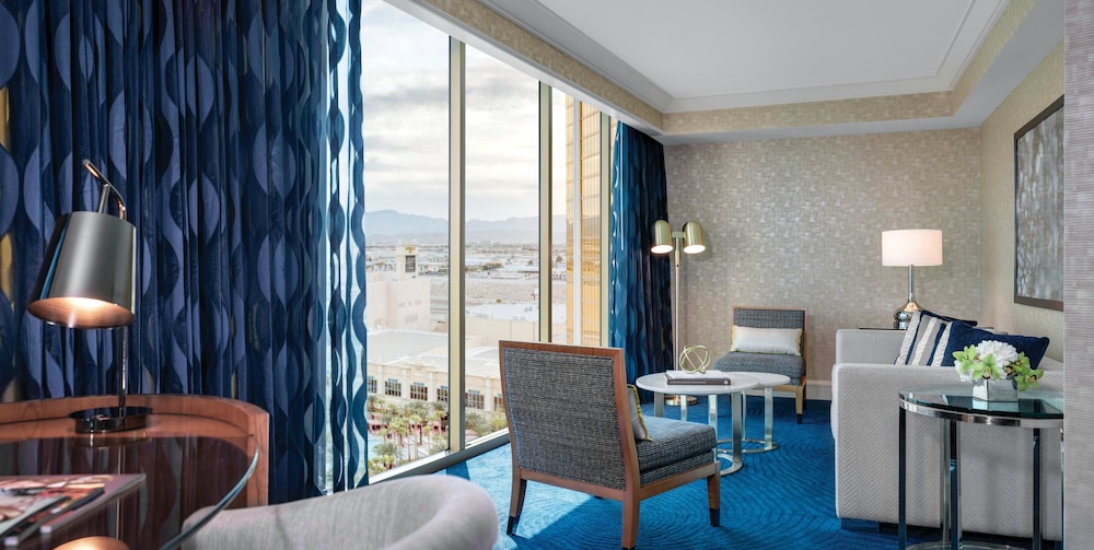 Mandalay Bay Resort And Casino - photo 21