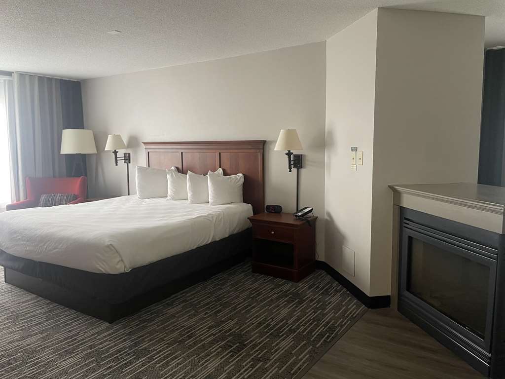 Best Western Harmony Inn Fort Dodge Iowa - photo 16