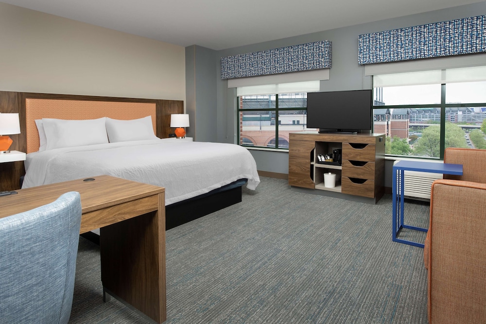 Hampton Inn Baltimore Downtown Convention Center - photo 16