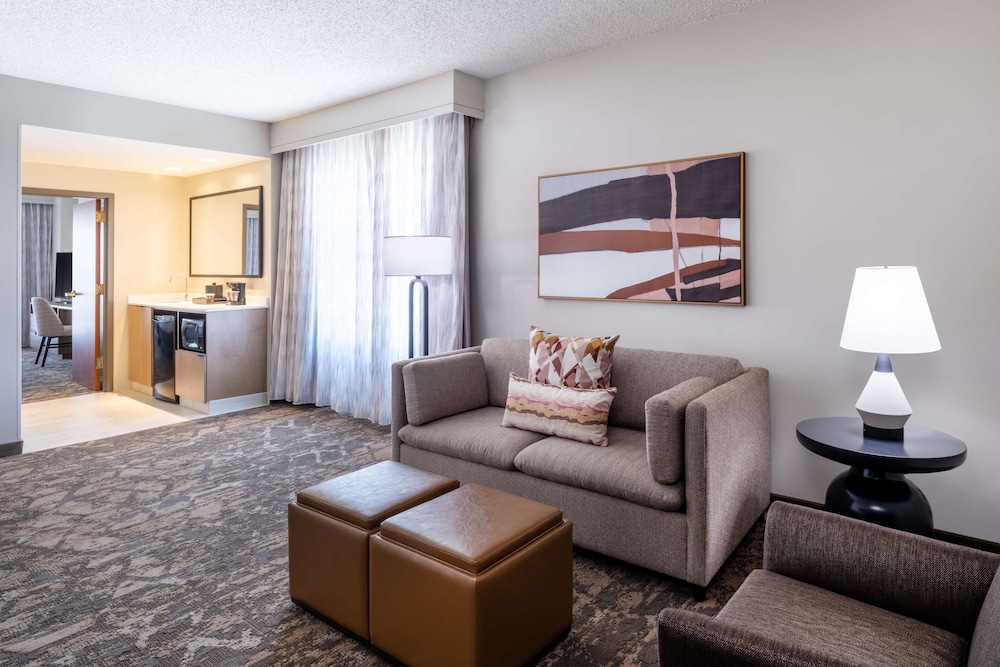 Embassy Suites by Hilton Albuquerque - photo 19
