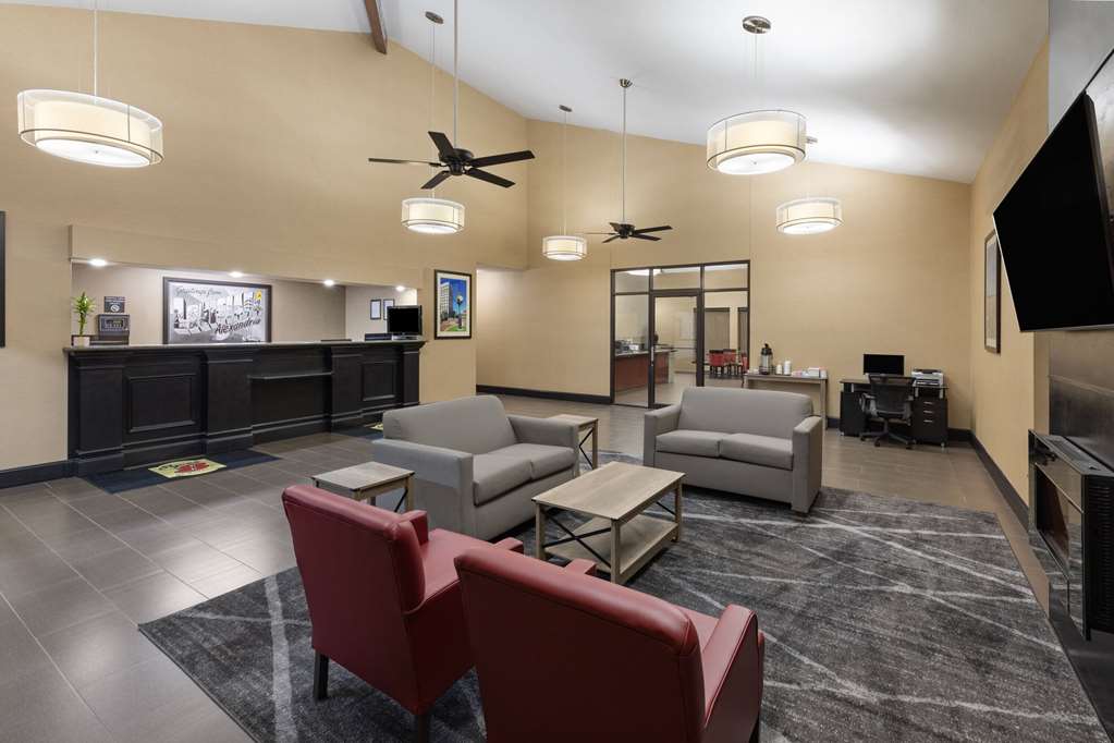 Super 8 by Wyndham Alexandria LA - photo 7