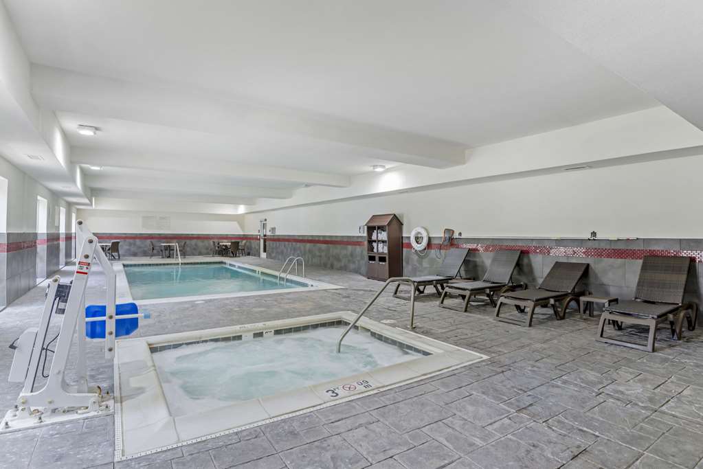 Comfort Suites At Virginia Center Commons - photo 36